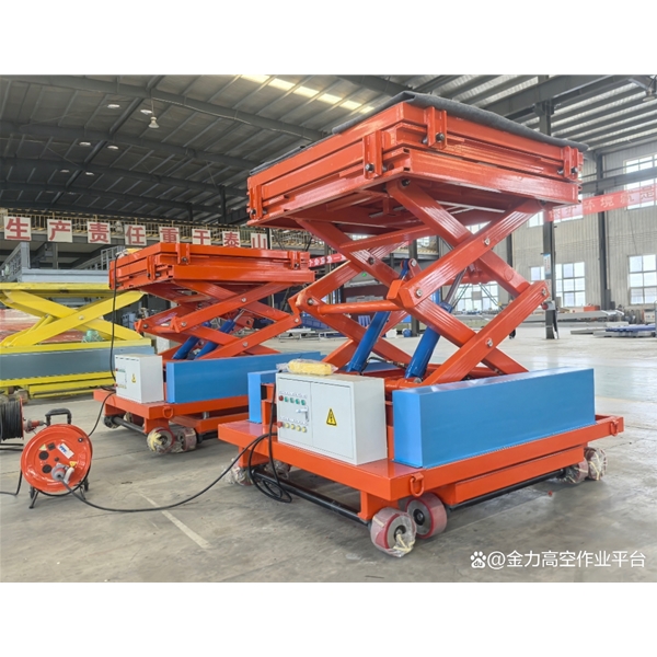 青海钢厂用升降机