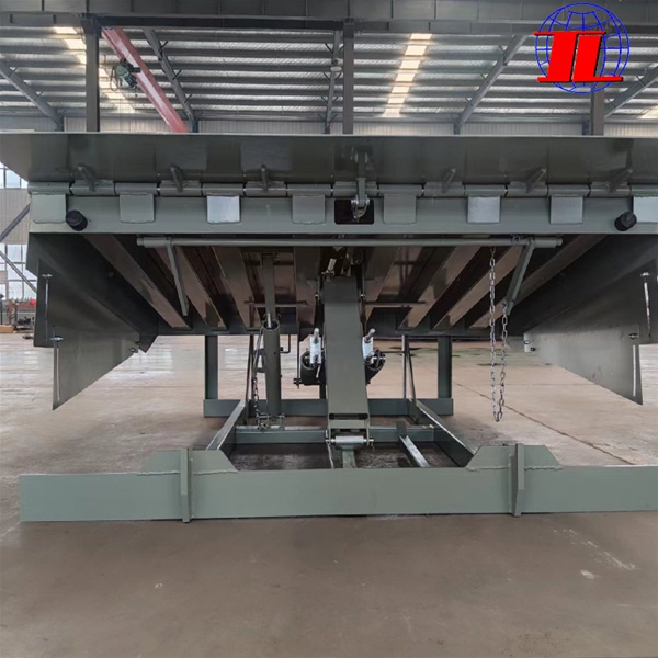 青海月台登车桥